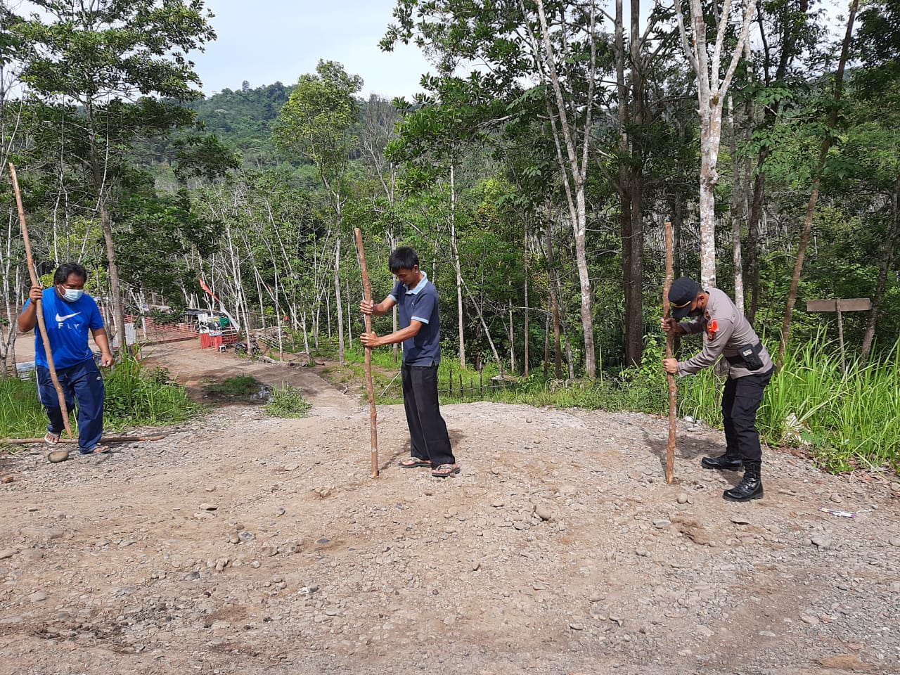 Akses Wisata di Kabupaten Seluma Ditutup, Pengunjung Dibubarkan