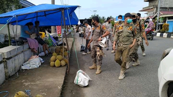 Satpol PP Imbau Pedagang Terapkan Prokes Covid-19