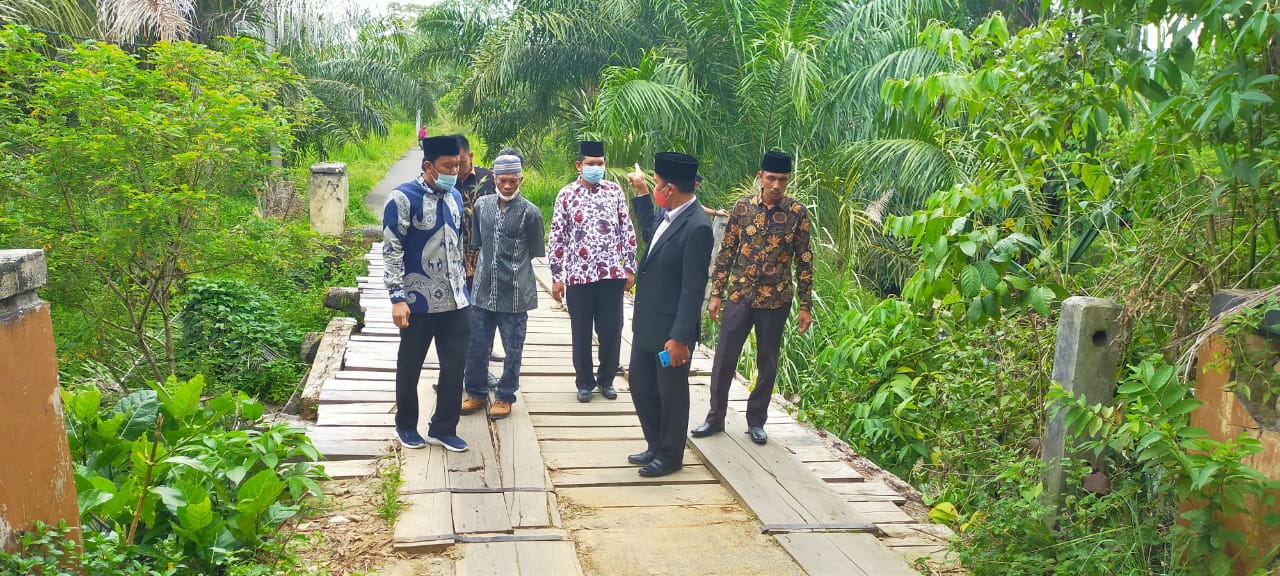 Bangun Jembatan Dusun Tengah, Ketua DPRD Seluma Minta Dinas PU Turun