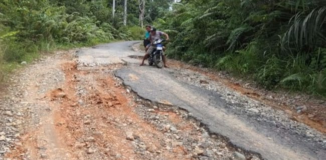 Jalan Ganjuh dan Trans Melao Segera Dihotmix