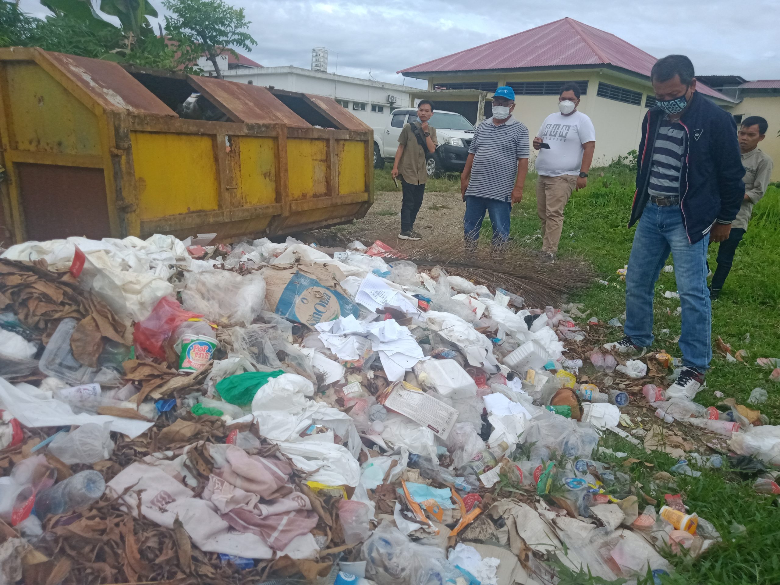 Temukan Limbah Covid-19 di Kontainer Sampah