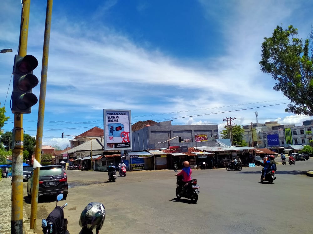 Traffic Light di Kampung Bali Rusak, Lalu Lintas Kacau