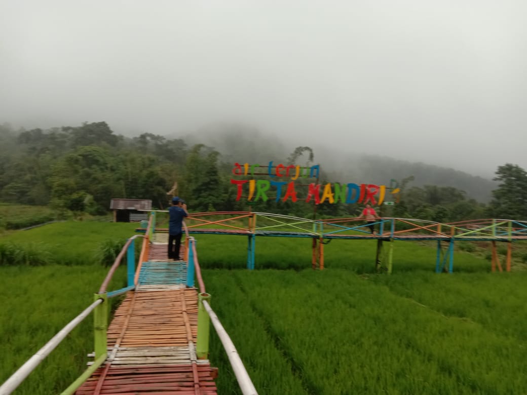 Desa Tangsi Duren Kepahiang Andalkan IIiAir Terjun Tirta Alami