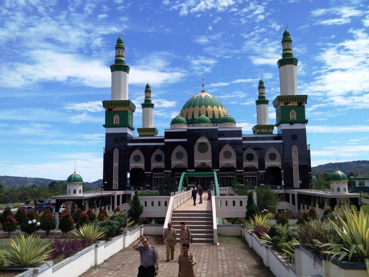 Masjid Agung Lebong Butuh Perbaikan