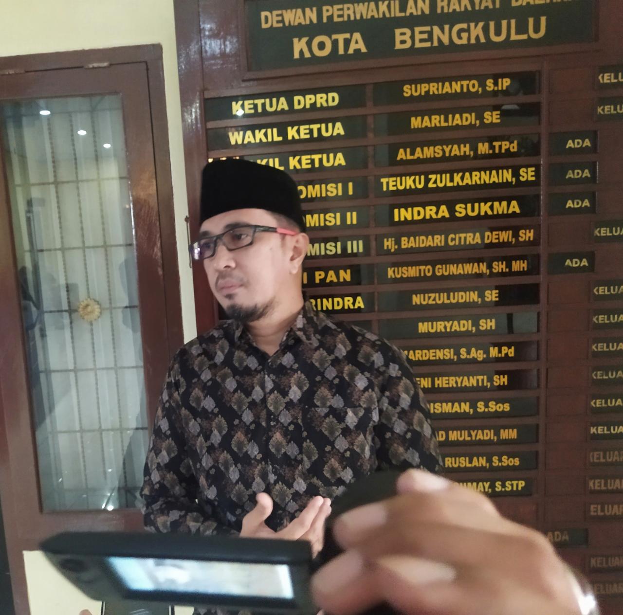 Fraksi PAN Minta Walikota Evaluasi Kinerja Kadis DPMPTSP dan Perindag