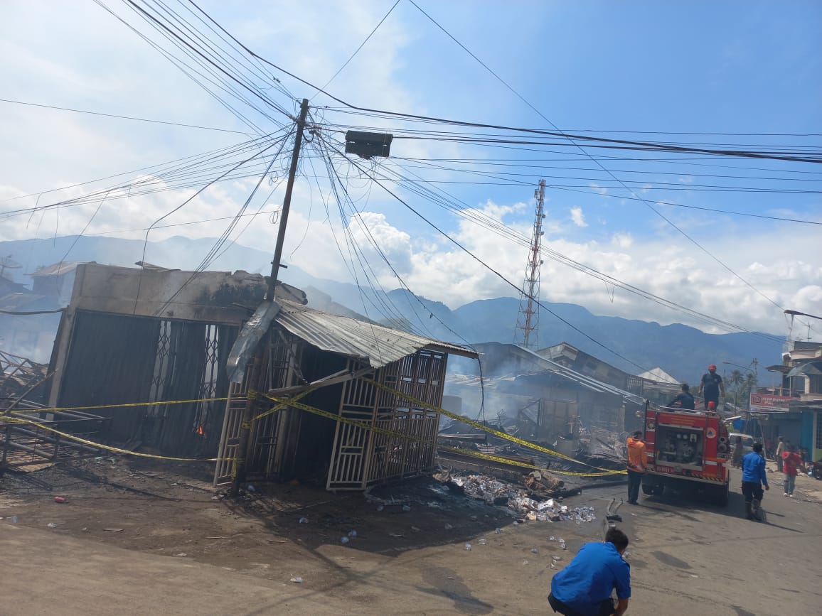 Kebakaran di Lebong, 14 Ruko Ludes, PBK Masih Siaga