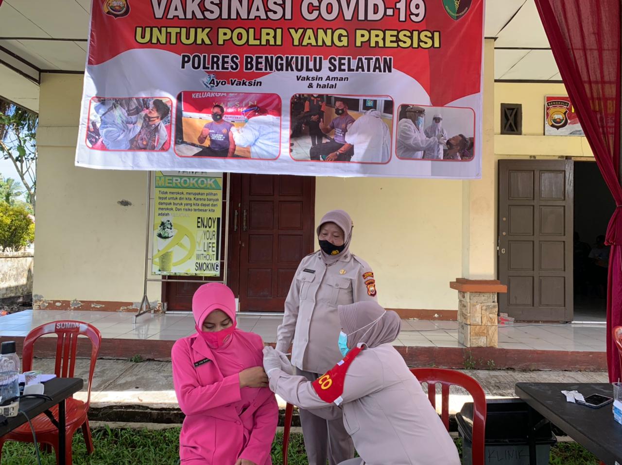 Polres BS Vaksin 40 Warga