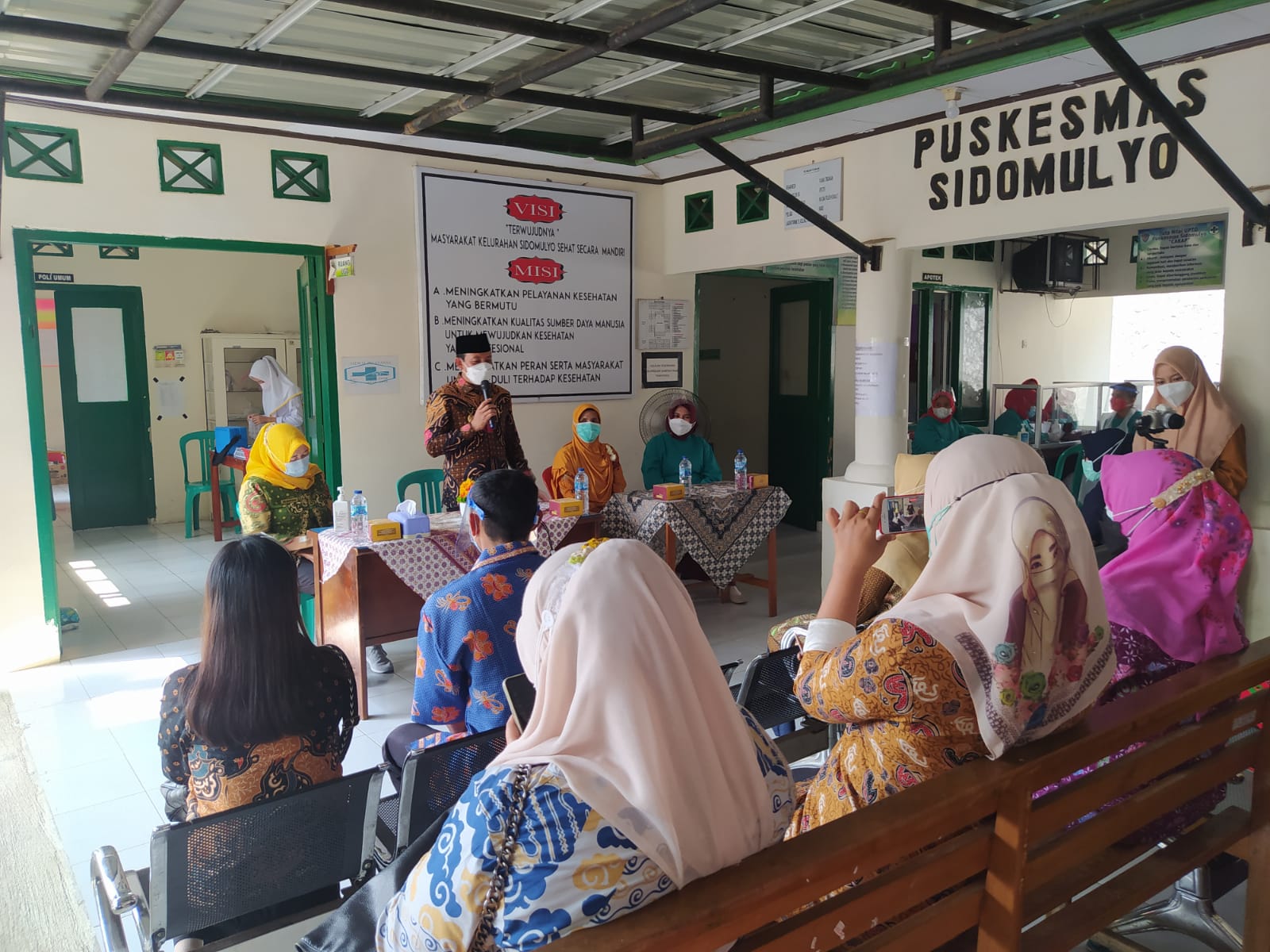 Vaksinasi di Kota Bengkulu Hampir 70 Persen Terpenuhi