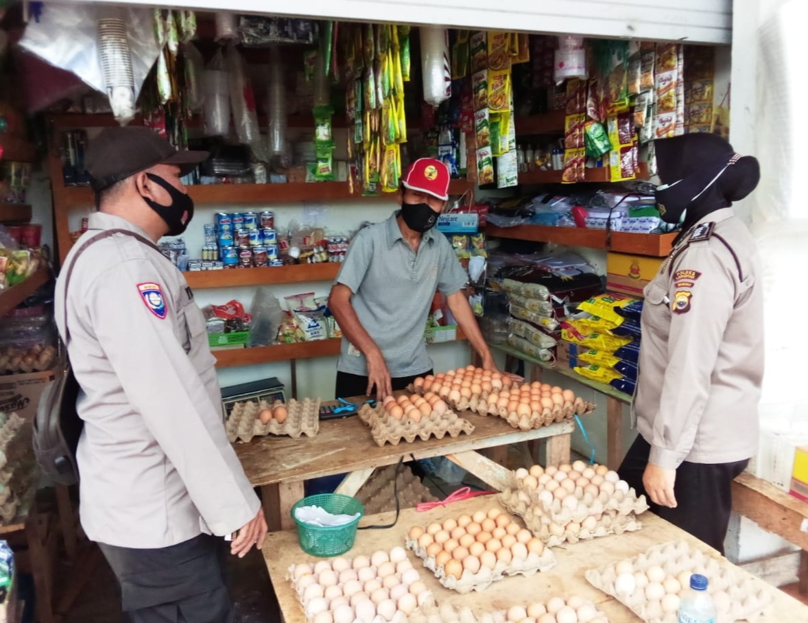 Patroli Pedagang Tak Pakai Masker