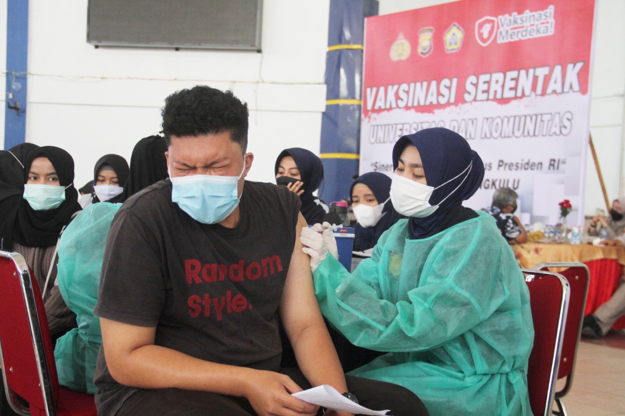 Surat Vaksin Syarat Kuliah, Sediakan 55 Ribu PCS Rapid Test