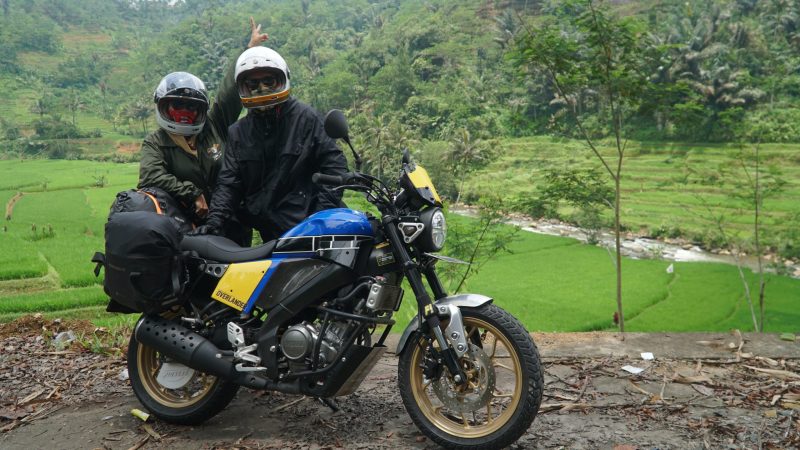 ”Couple Ride” XSR 155, Wujudkan Mimpi Builder Berpetualang Dari Bandung ke Bali