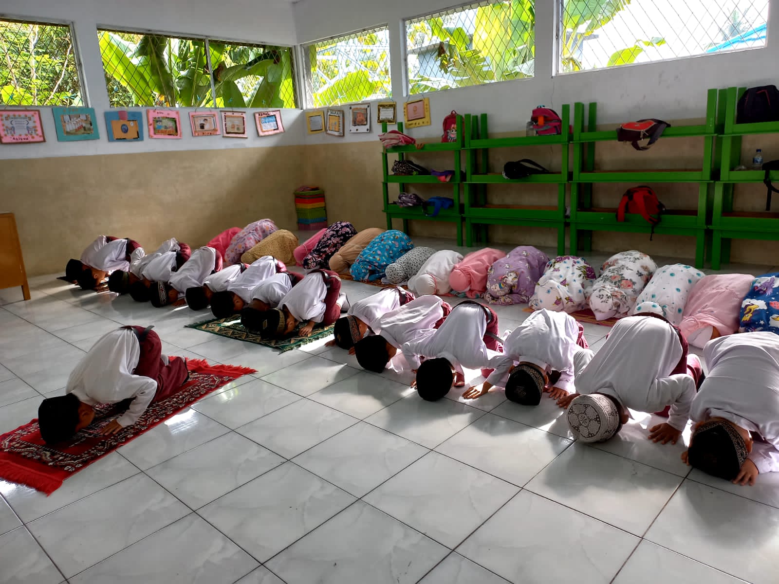 MI Miftahussalam Setara dengan Sekolah Islam Terpadu