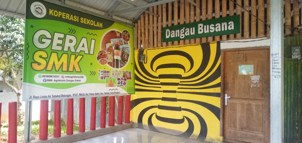 MK Agrabisnis Dangau Datuk Beri Beasiswa Penuh