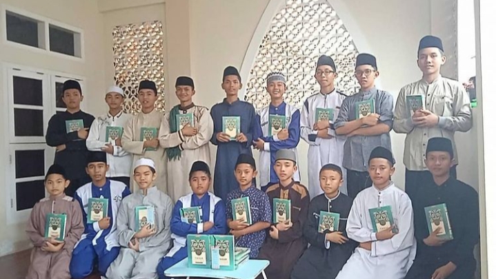 Gerakan Hapus Buta Aksara Qur’an oleh Yayasan Sahabat Peduli
