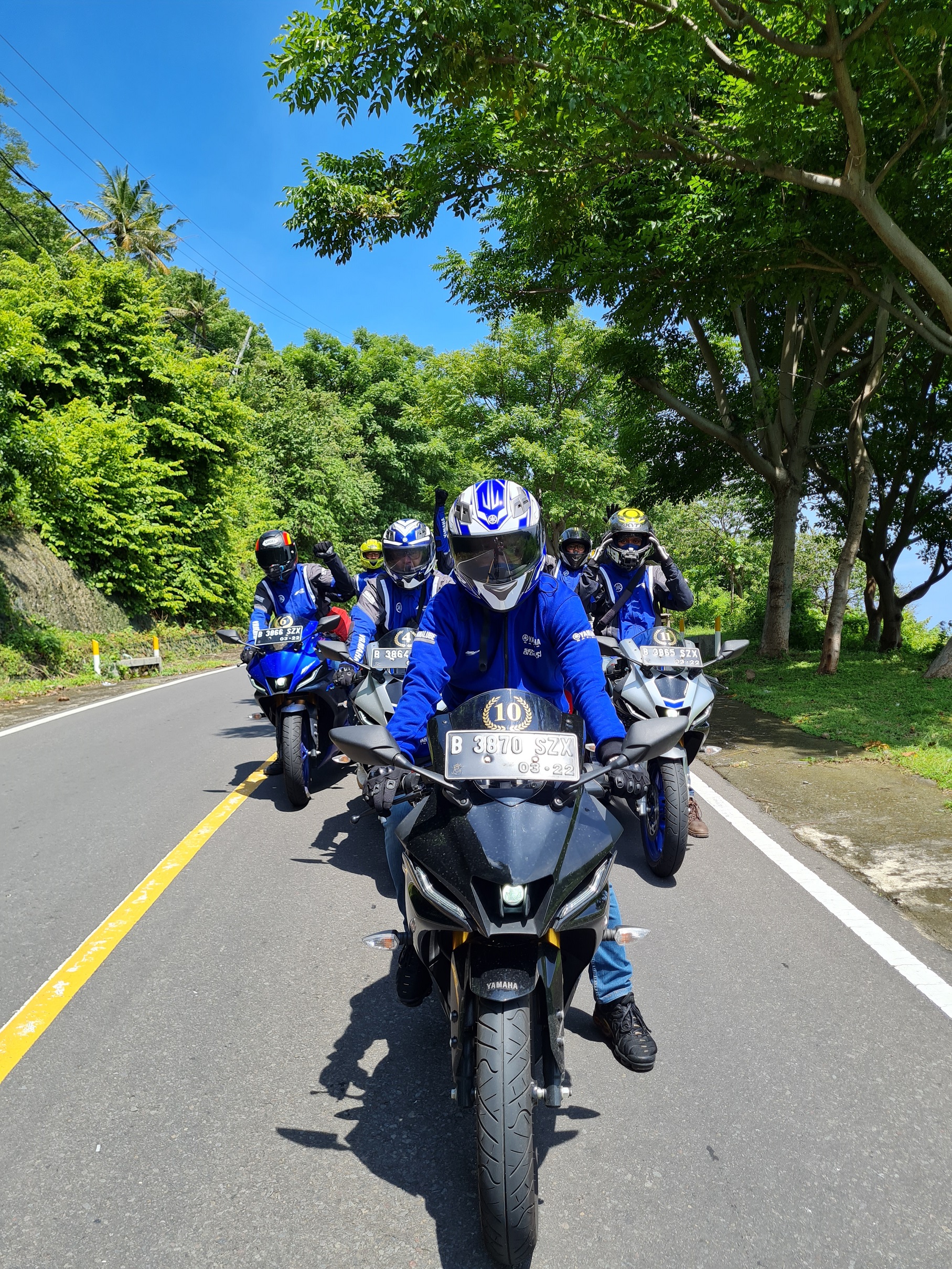 Makin Asyik, Eksplorasi Keindahan Lombok Dengan All New R15 Conneted Dalam Keseruan Event BLU CRU Indonesia