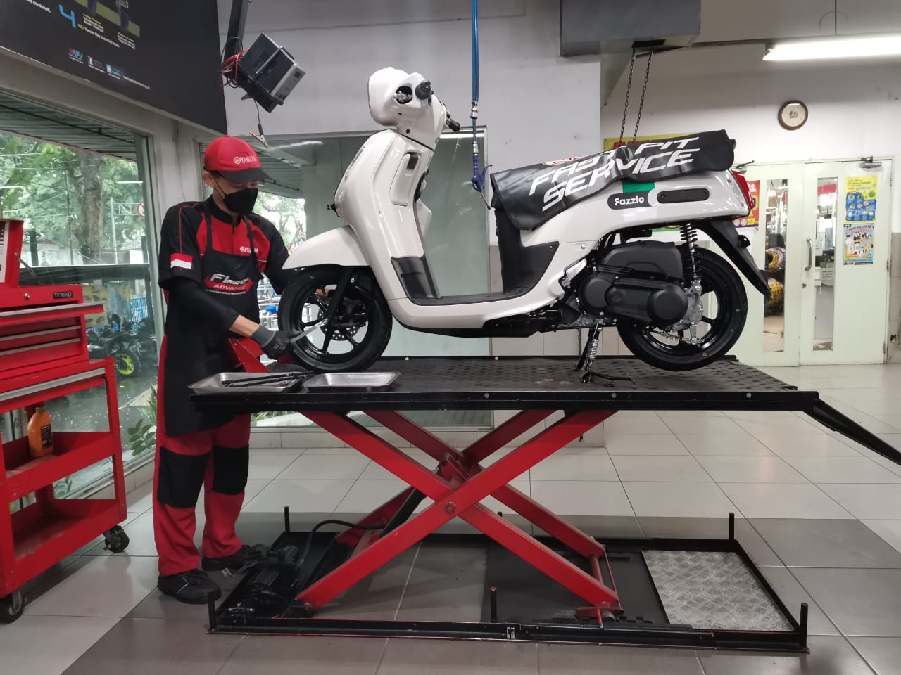 MENGENAL BIAYA PERAWATAN DAN GARANSI YAMAHA FAZZIO HYBRID-CONNECTED