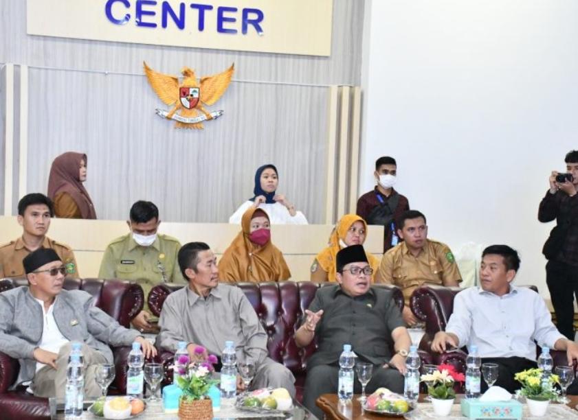 Dewan Kota Tinjau Sarpras Call Center 112