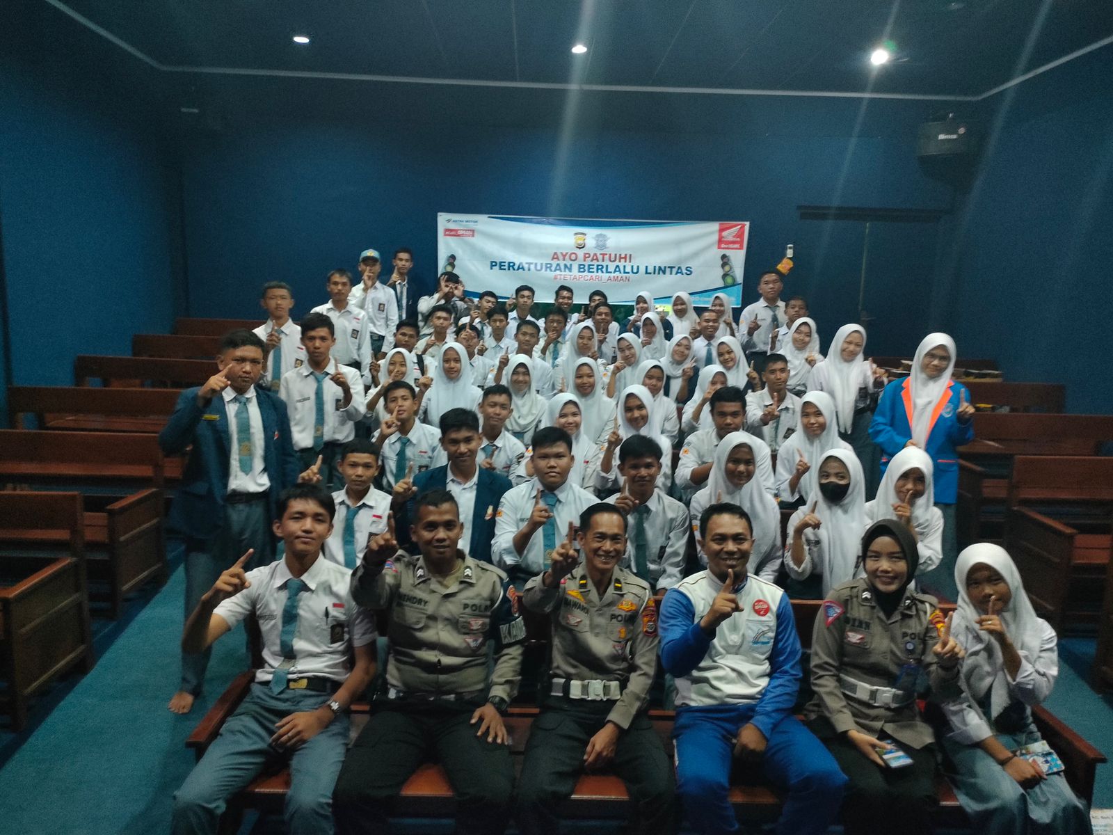 Astra Motor Bengkulu Berikan Edukasi Safety Riding SMA 1 Bengkulu Tengah