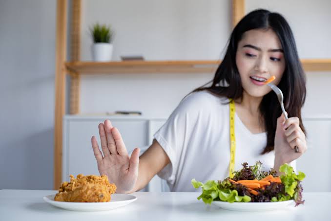 Kolesterol Tinggi, Hindari Konsumsi Makanan Ini