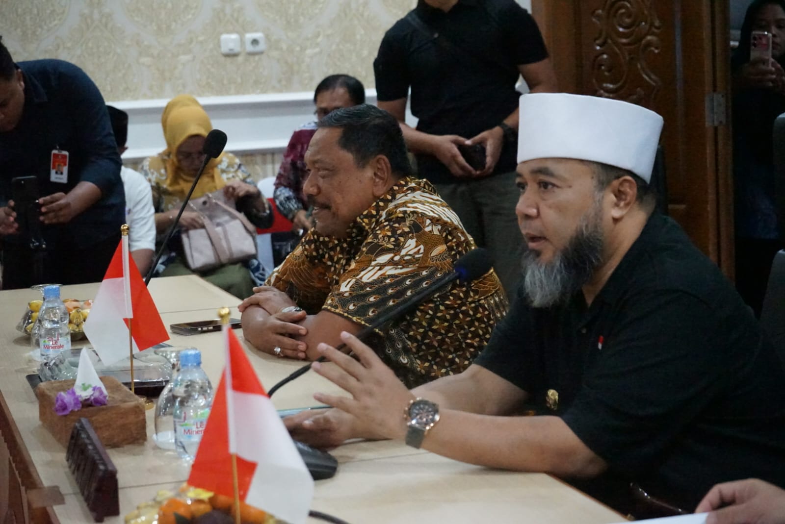 Gubernur Helmi Soroti Kinerja OPD, Minta Disiplin dan Pelayanan Prima ke Masyarakat 