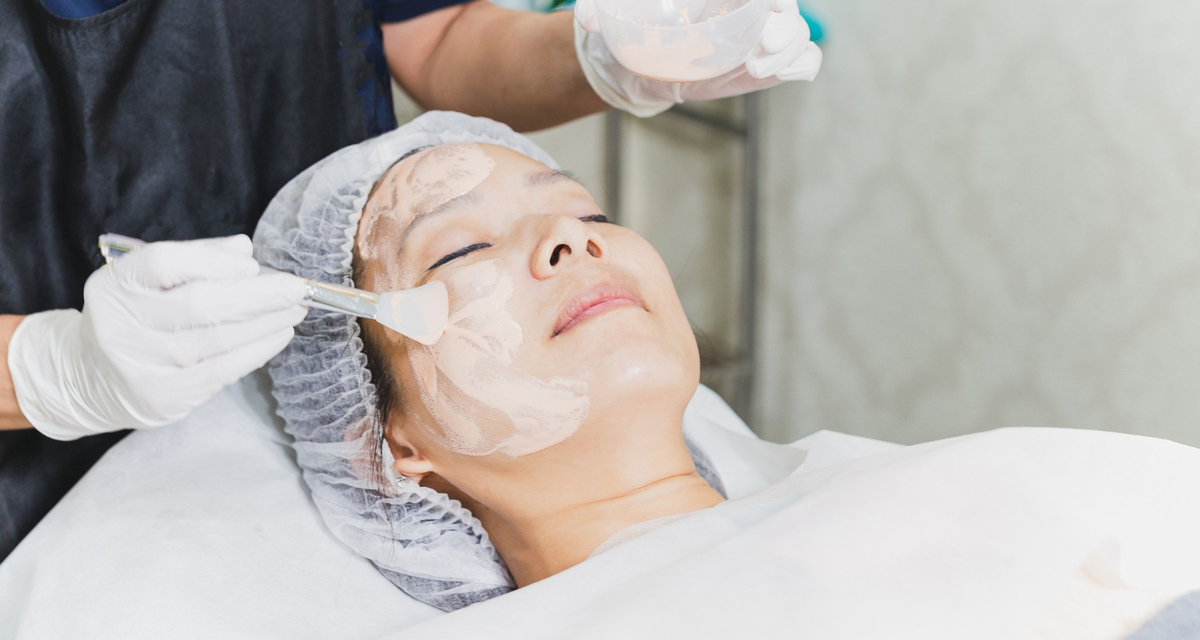 Rutin Perawatan Facial Wajah, Bikin Kulit Lebih Sehat!