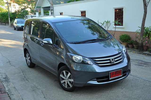 Honda Freed, Mobil Pintu Geser Honda? Segini Harga Bekasnya Sekarang