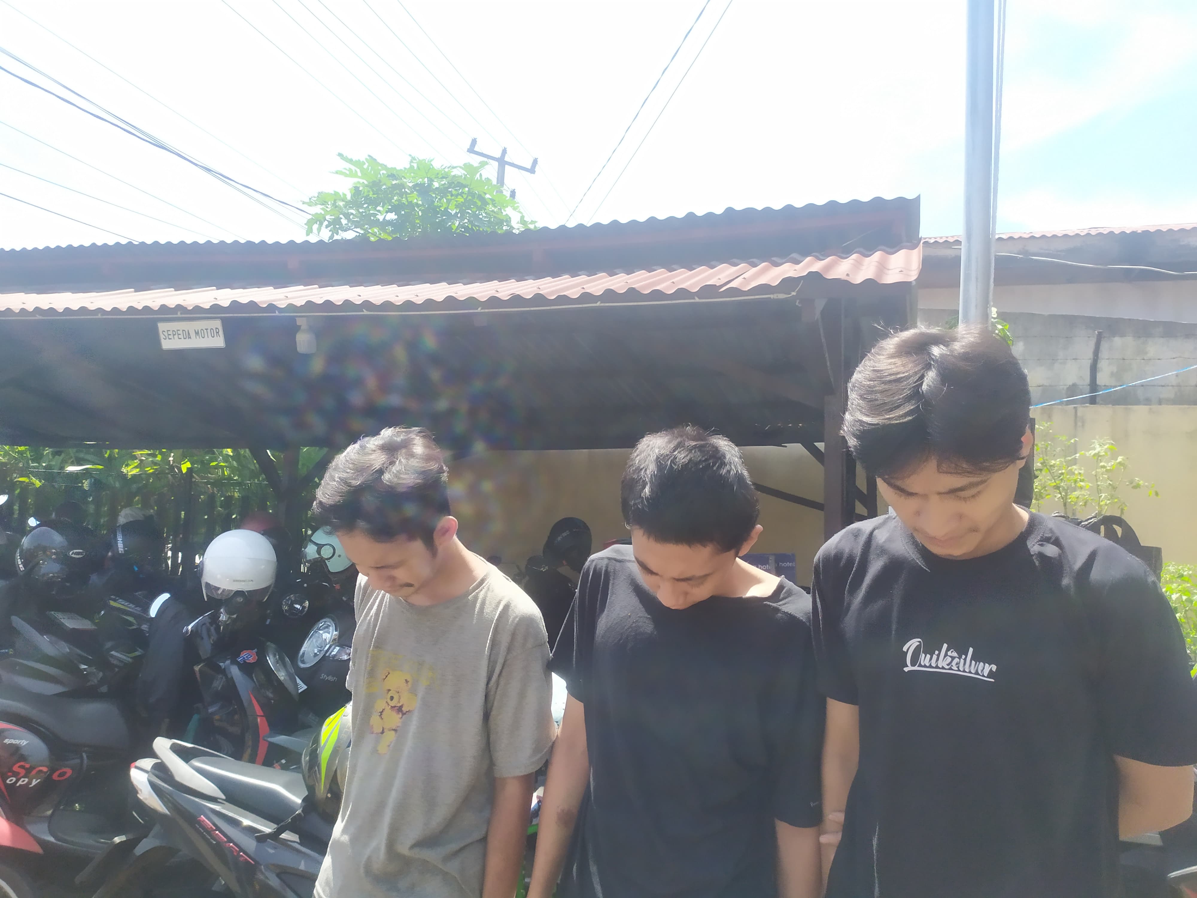 Rampas Handphone dan Aniaya Teman Saat Mabuk Tuak, 3 Pemuda di Bengkulu Ditangkap Polisi