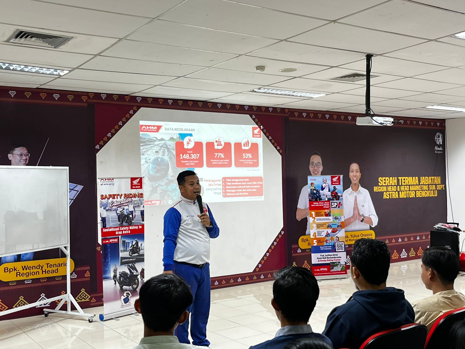 Astra Motor Bengkulu Bekali Karyawan Edukasi Safety Riding untuk Tingkatkan Kesadaran Berkendara Aman