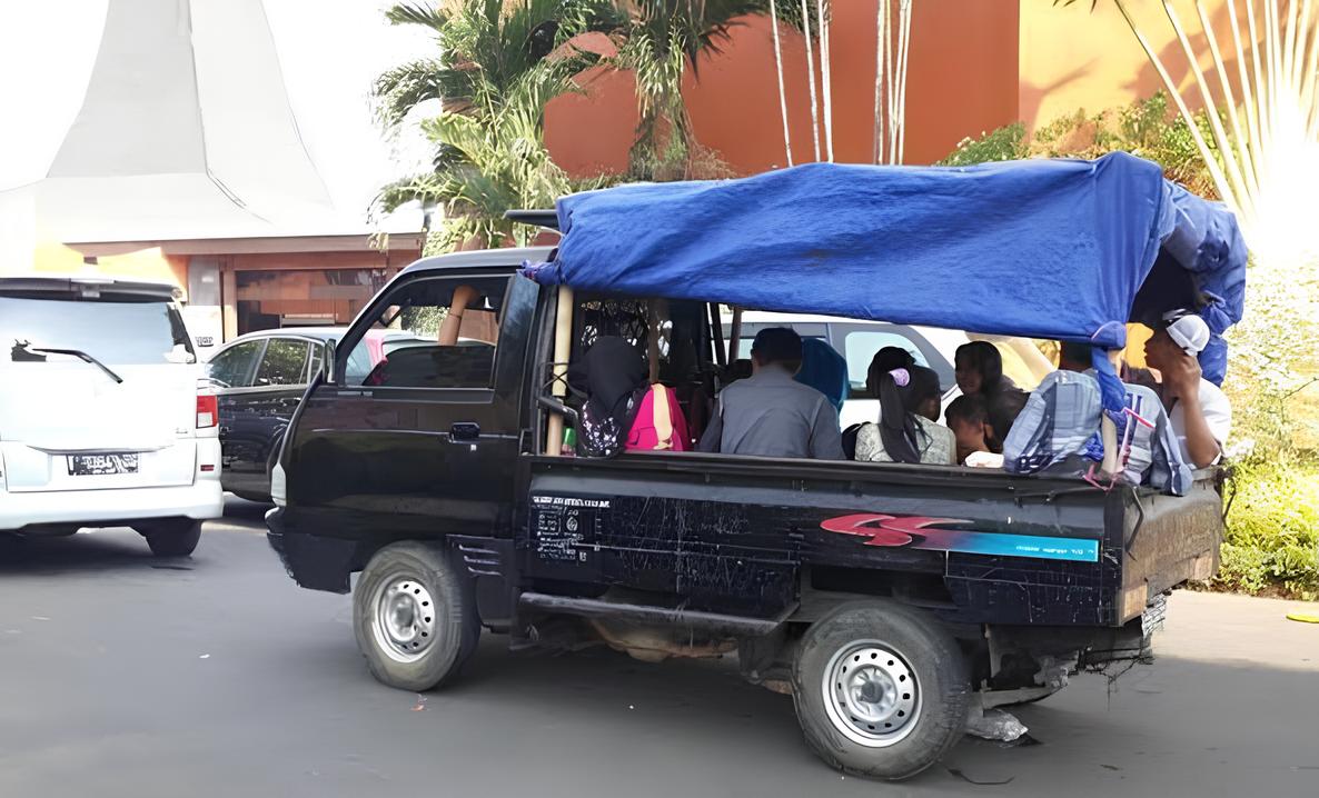 Libur Nataru, Wisatawan Masuk Kota Bengkulu Tak Boleh Naik Mobil Bak Terbuka