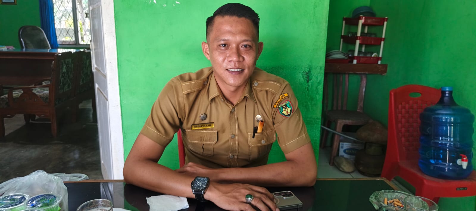 Sapi Berkeliaran di Pantai, Kelurahan Pasar Bawah Gandeng Satpol PP