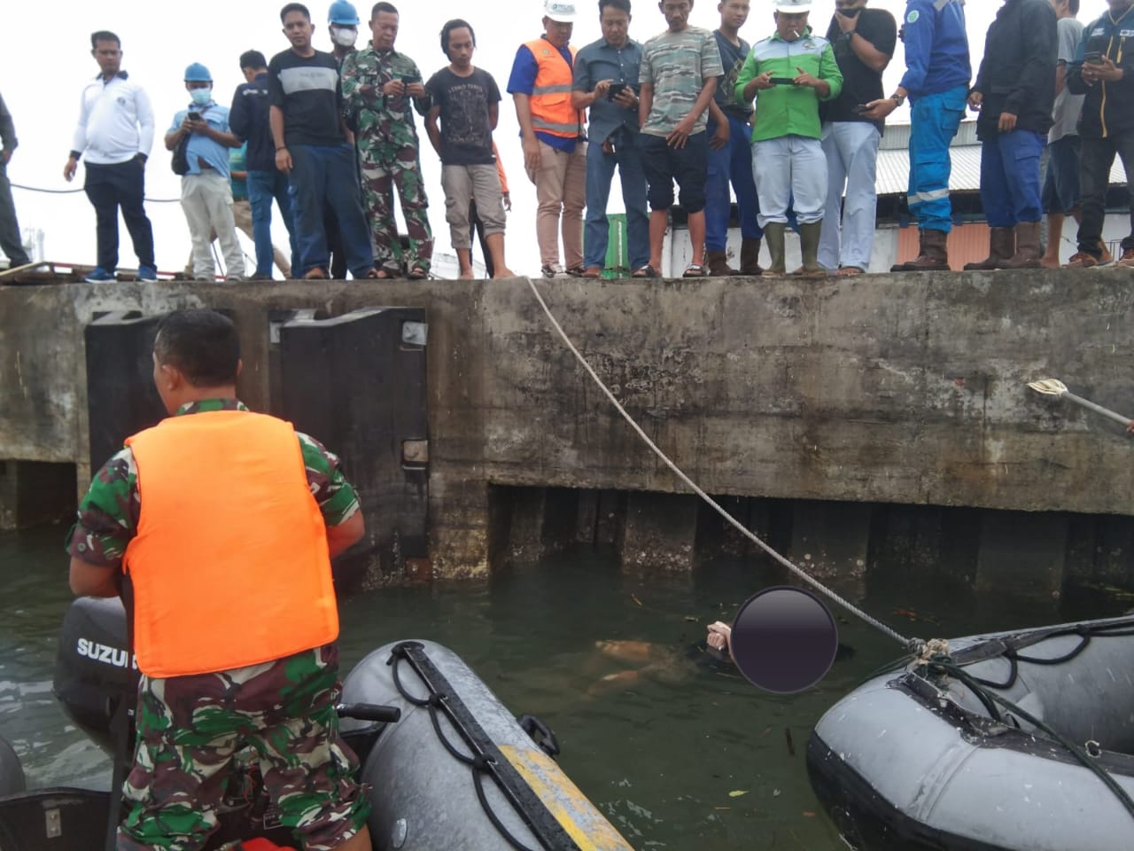 BREAKING NEWS! Mayat Mengapung di Perairan Pulau Baai