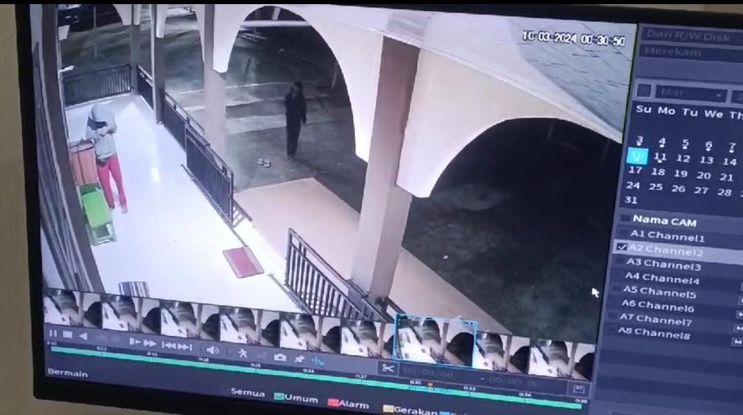 Aksinya Terekam CCTV Saat Bobol Kotak Amal Masjid, 2 Pelajar di Bengkulu Ditangkap Warga