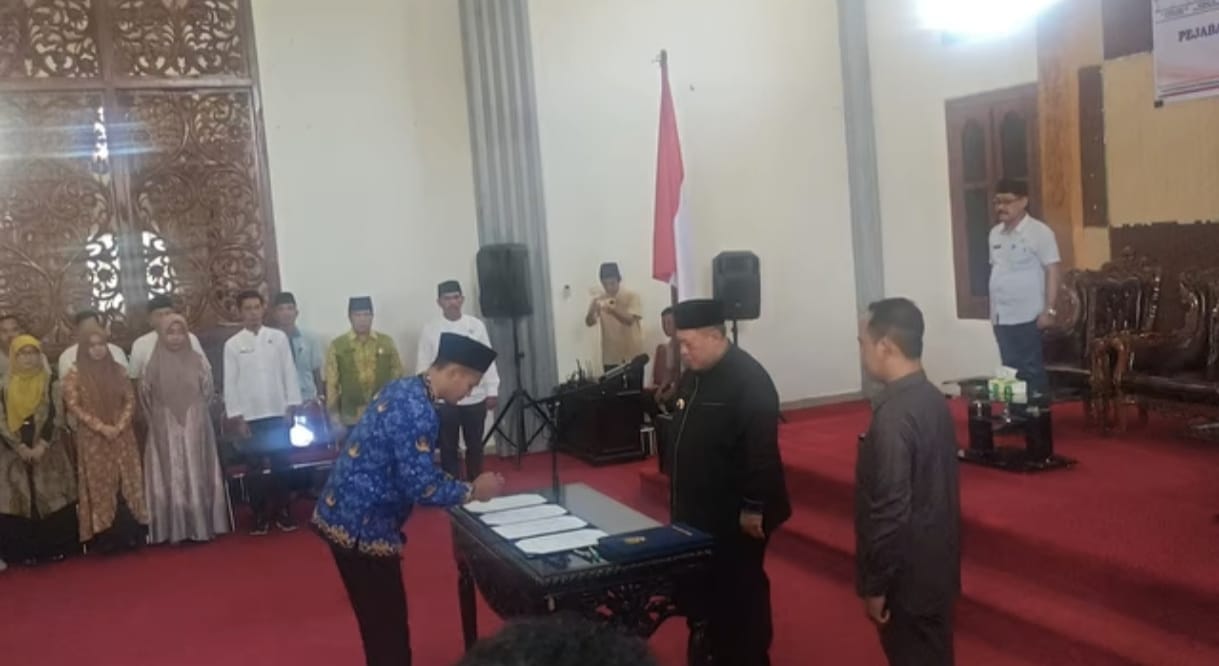 Bupati Mukomuko Lantik 80 Pejabat ASN, Berikut Daftar Lengkap Eselon III, IV dan Fungsional