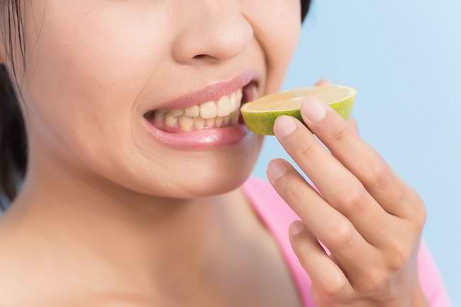 Daftar Makanan dan Minuman Penyebab Gigi Keropos Serta Cara Mencegahnya