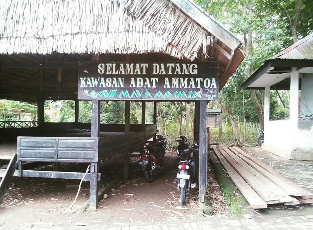 Kampung Adat di Bulukumba Ini Jadi Tujuan Plesir Unik, Pakai Baju Merah Bisa Didenda Rp 2 Juta!