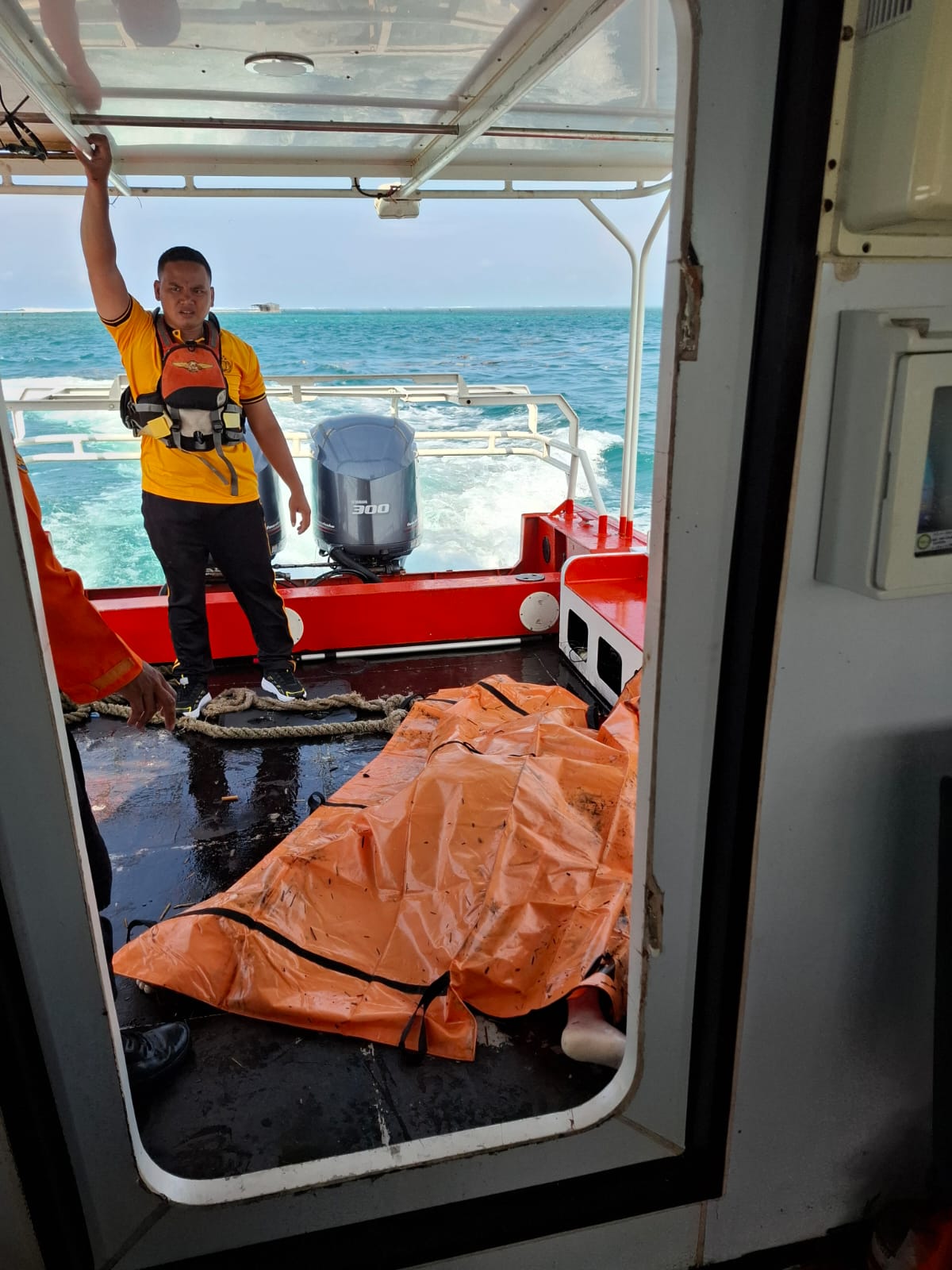 Setelah 4 Hari Dicari, Nelayan Korban Kapal Karam Ditemukan Meninggal di Perairan Pulau Tikus