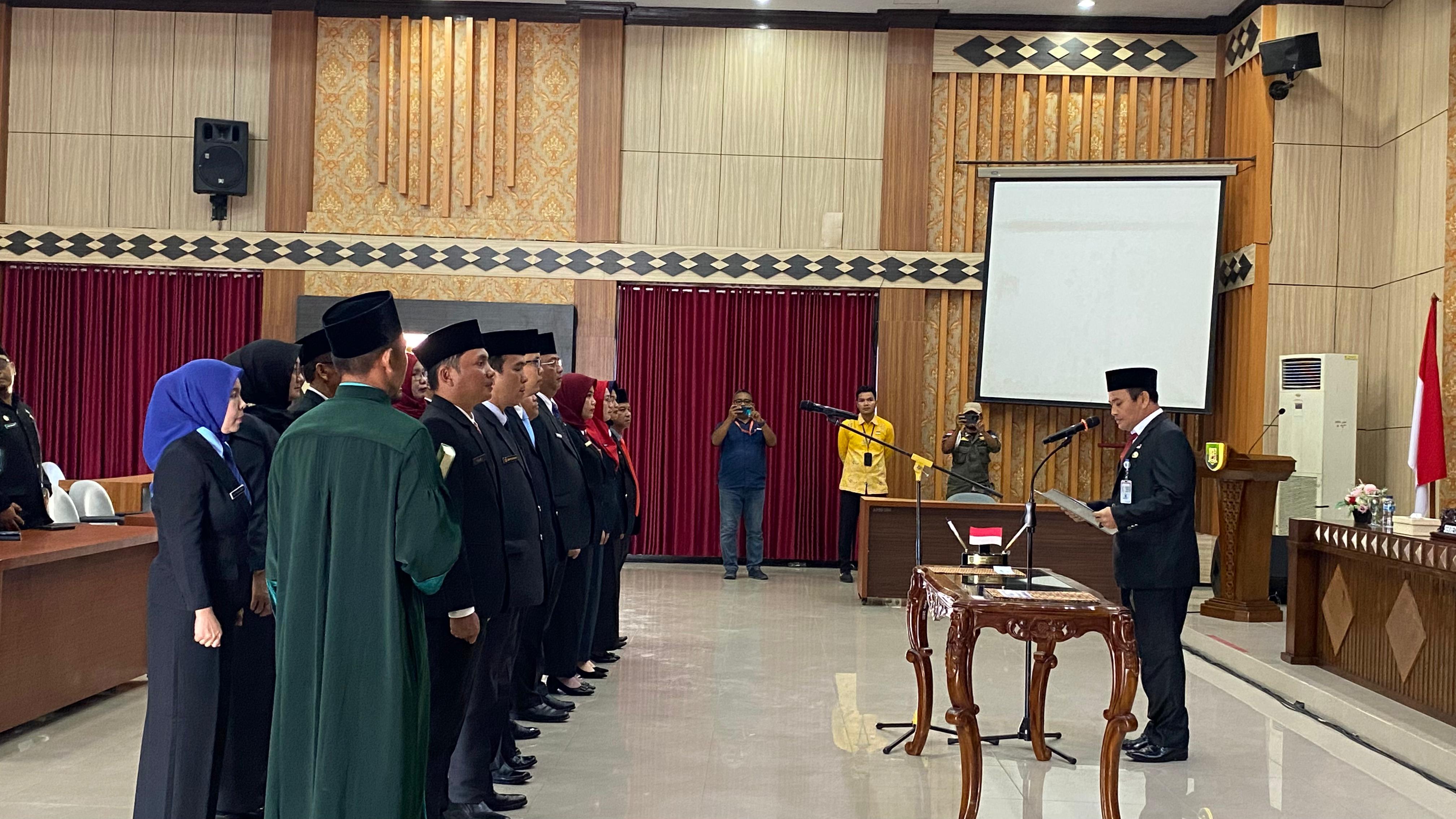 18 Pejabat Admistrasi Pemprov Bengkulu Dilantik, Ada Direktur RSKJ Soeprapto, Wadir RS M Yunus Hingga Sekdis