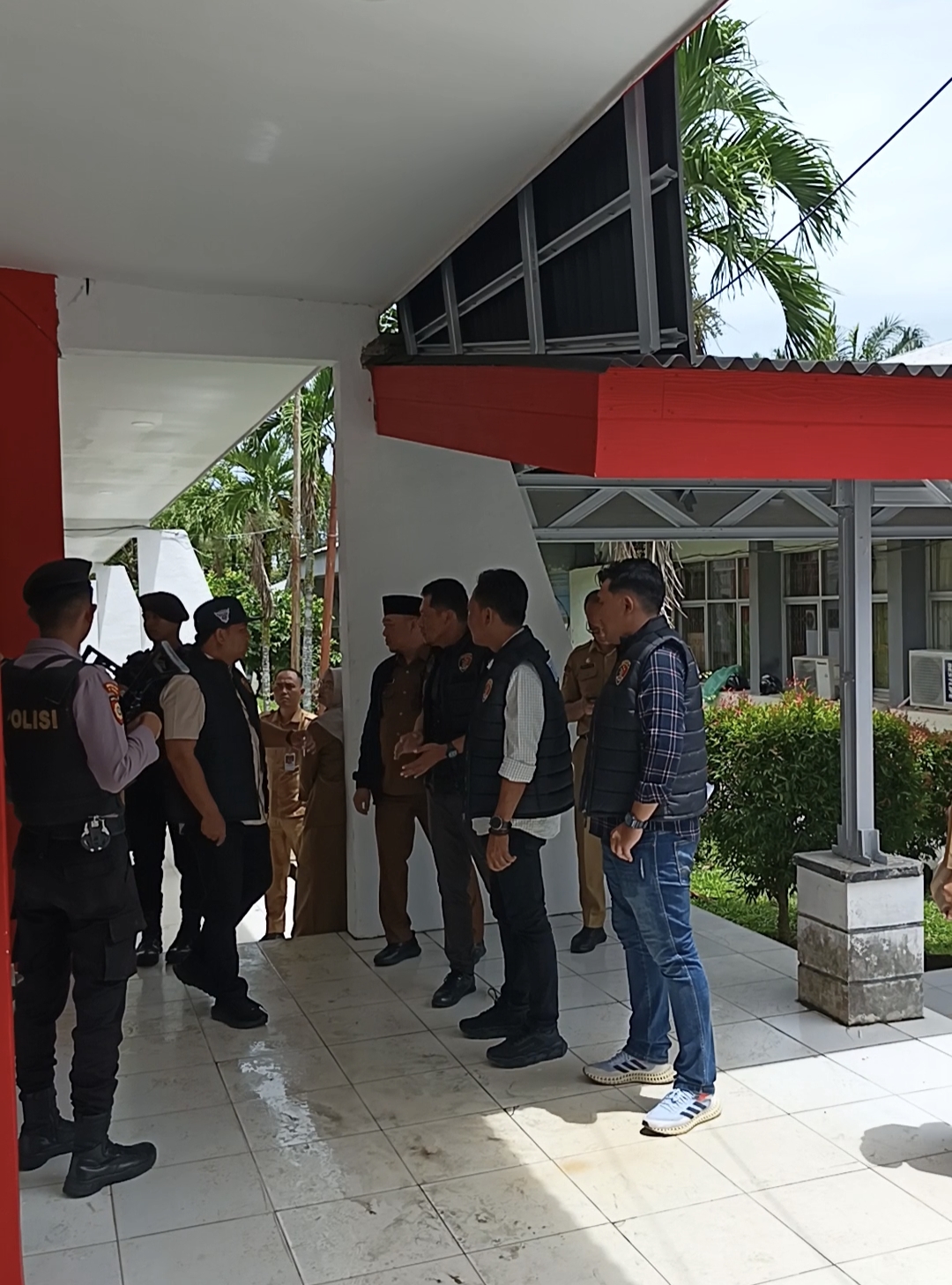 Penyidik Tipidkor Polda Bengkulu Geledah BKAD dan RSKJ Soeprapto, Sejumlah Dokumen Disita