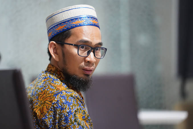 Tuntunan dan Doa Malam Lailatul Qadar Menurut Ustadz Adi Hidayat