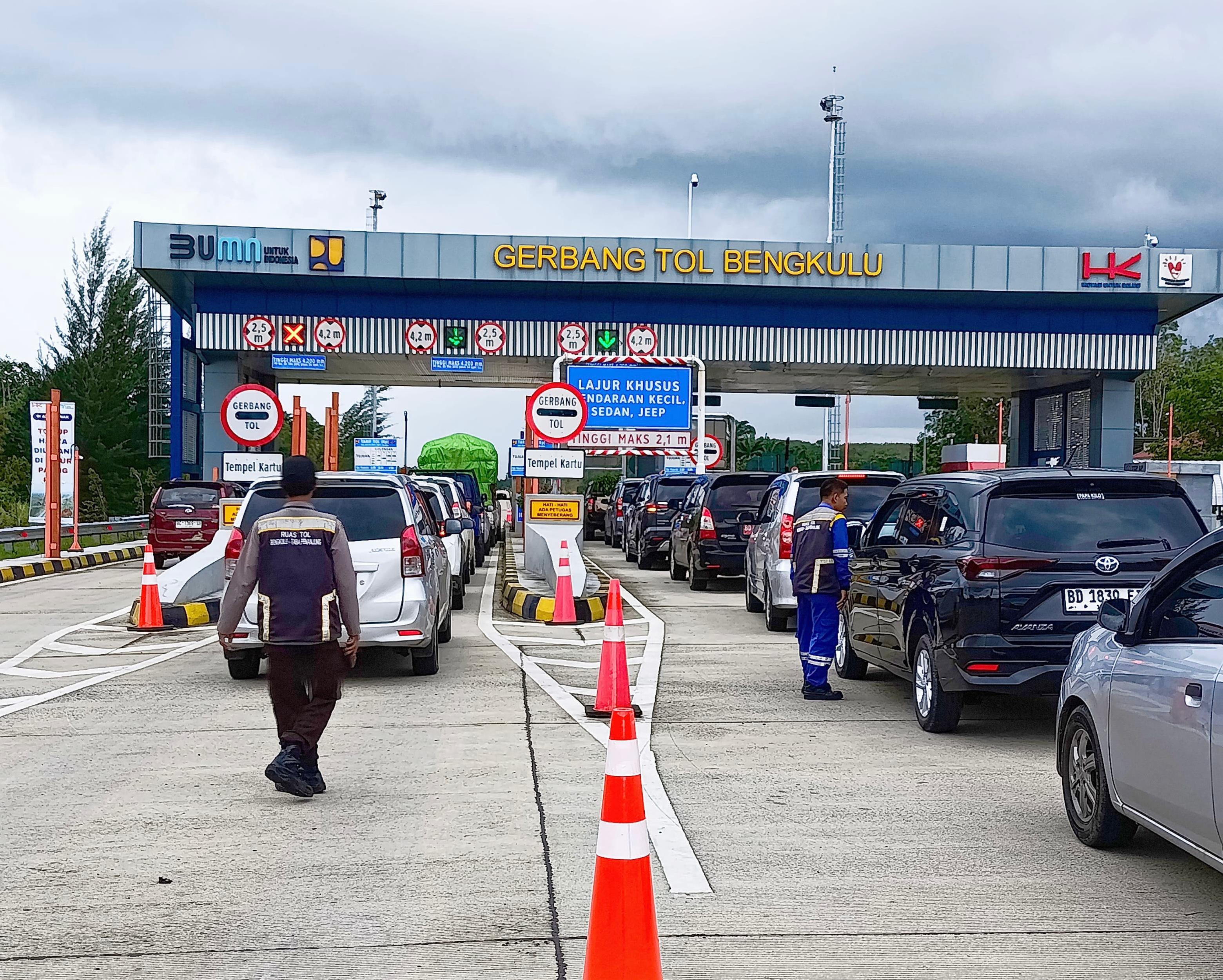 Dorong Konektivitas dan Pertumbuhan Ekonomi di Pulau Sumatera, 3 Ruas Tol Akan Difungsikan 