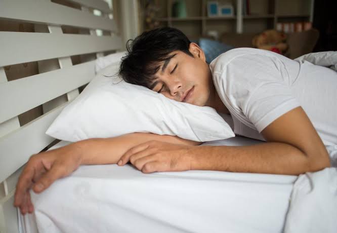 Apakah Tidur Sepanjang Hari Saat Berpuasa Bisa Bikin Batal? Simak 10 Hal yang Batalkan Puasa