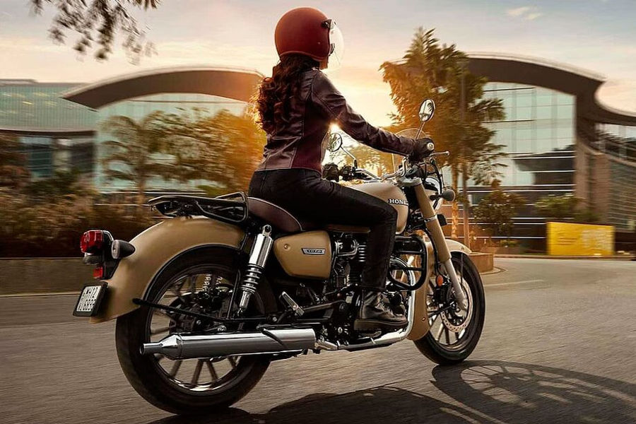 Honda CB350, Desain Retro yang Memikat dengan Harga Terjangkau