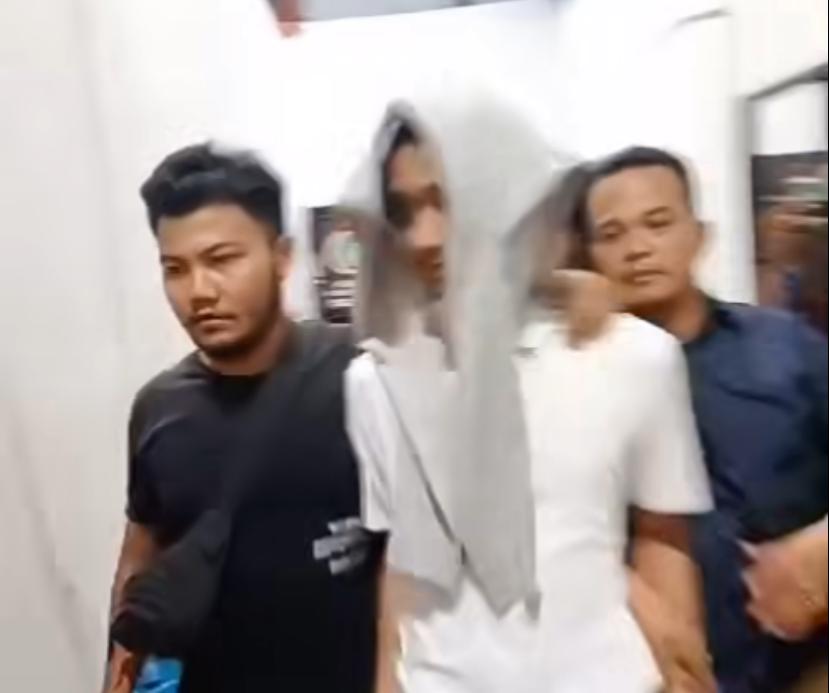 Terlihat Santai, Begini Kronologi Penangkapan Armor Toreador Tersangka Penganiayaan Selebgram Cut Intan Nabila