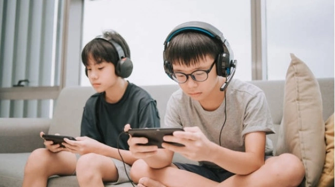 Buat Para Orangtua, Ini Cara Jitu Agar Anak Tidak Kecanduan Game Online