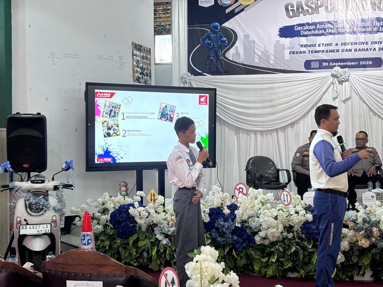 Astra Motor Bengkulu Berikan Tips Happy Berkendara Pada Siswa SMKN 1 Kota Bengkulu