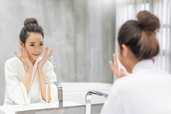 Metode Double Cleansing untuk Kulit Wajah yang Lebih Bersih