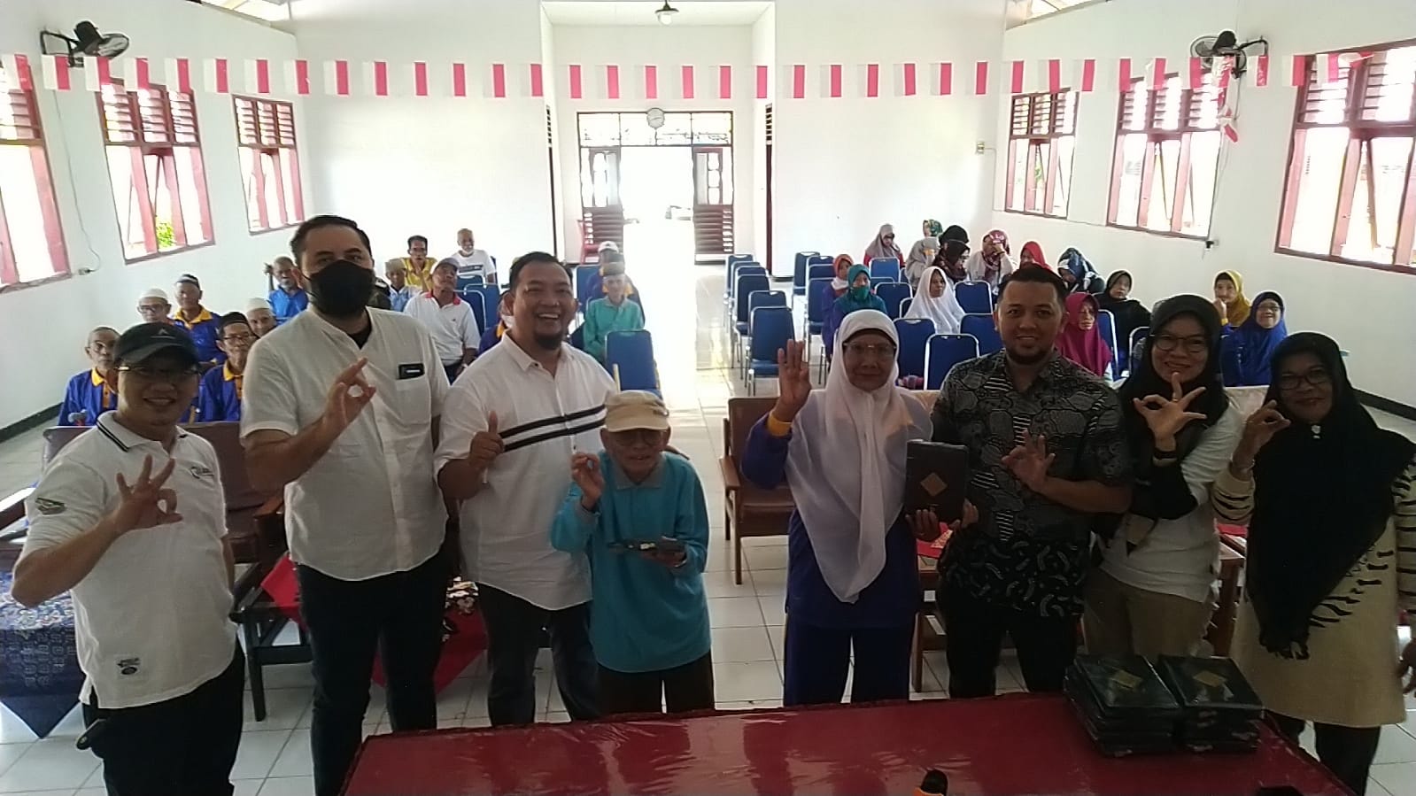  Grup Astra Bengkulu Salurkan Sembako dan Al-Qur'an Ke Panti Sosial Tresna Werdha Bengkulu