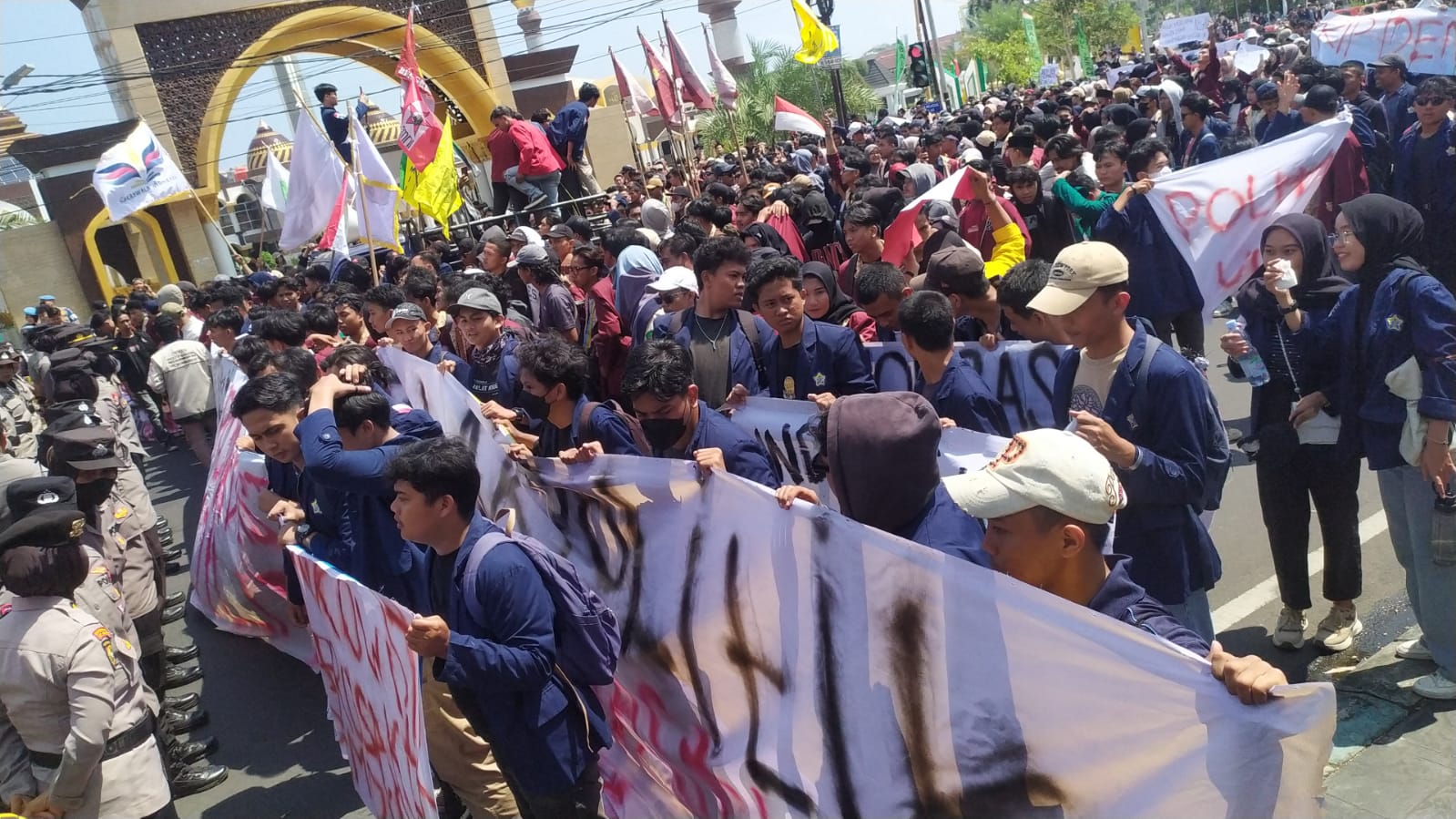 Gubernur Bengkulu Dukung Penyampaian Aspirasi, Tetapi Harus Tertib dan Jangan Anarkis