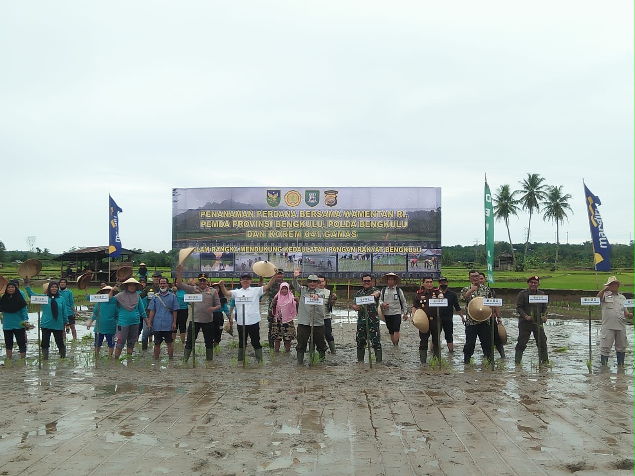 Curhat ke Wamentan, Petani di Bengkulu Tengah Ancam Alih Fungsi Lahan