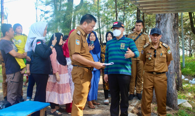 Awning Segera Dibangun, Gubernur Rohidin Tinjau Titik Pembangunan di Pantai Panjang